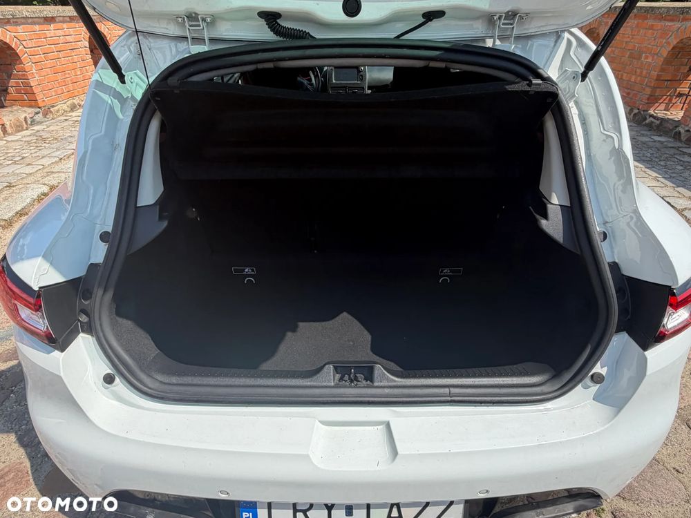 Renault Clio TCe 220 EDC R.S Trophy - 23
