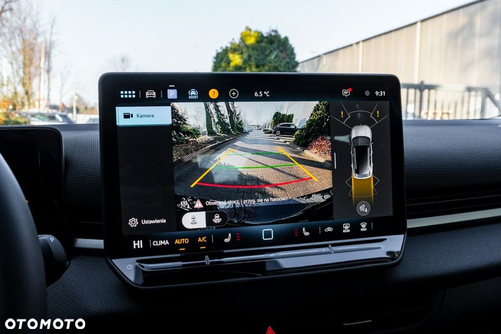 Volkswagen T-Roc - 31