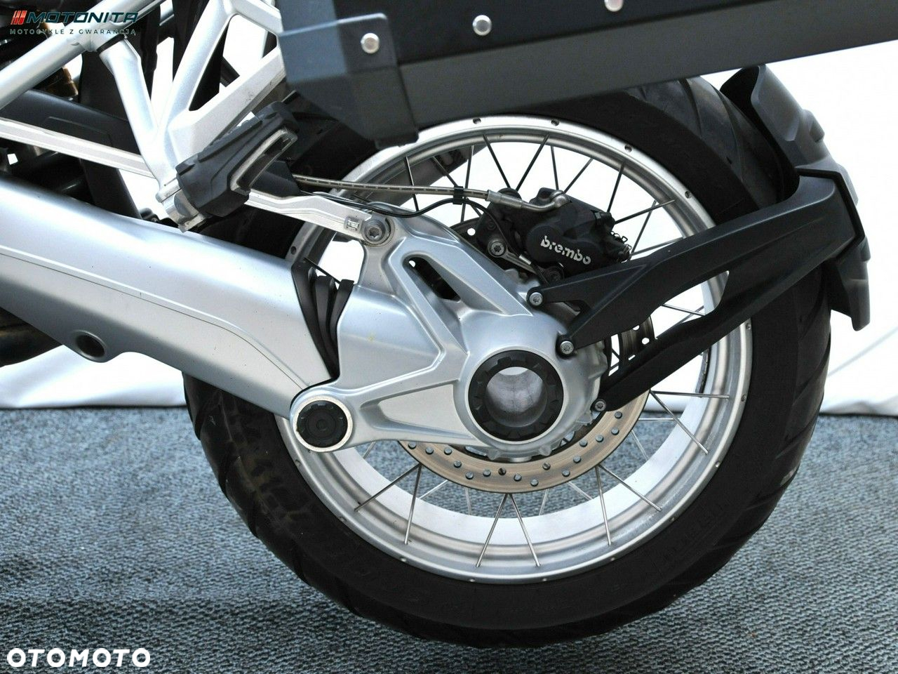 BMW R - 12