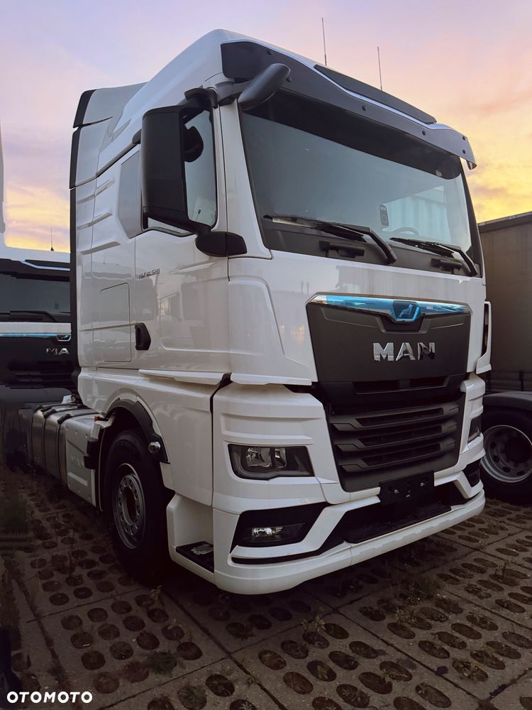 MAN TGX 18.520 długa rama 2025 - 7