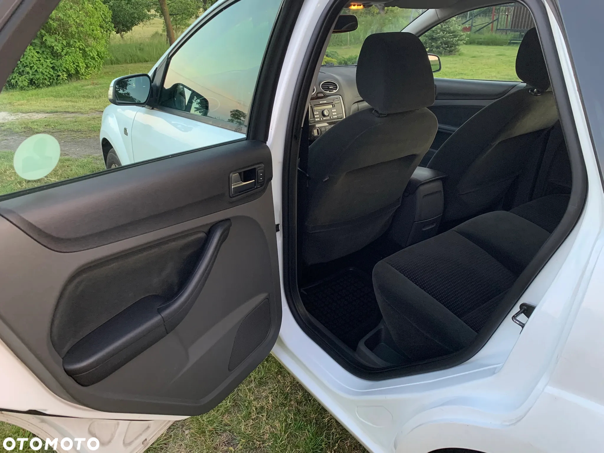 Ford Focus 1.8 TDCi Ghia - 23