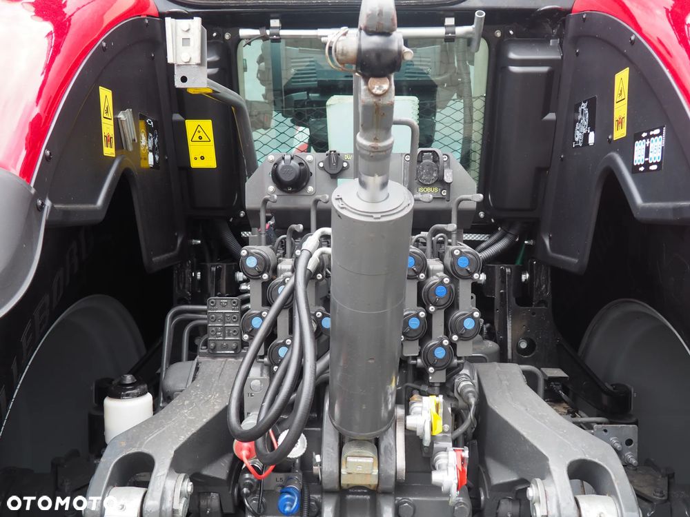 Massey Ferguson 8740 S - 13