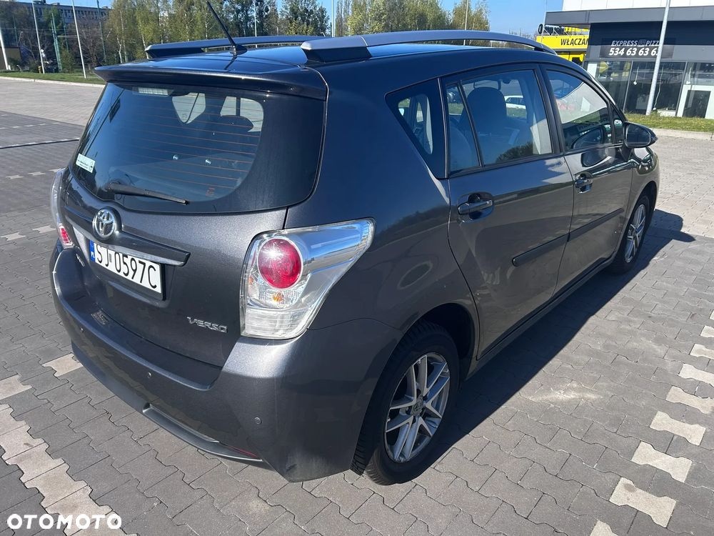 Toyota Verso 1.6 D-4D Prestige 7os - 4