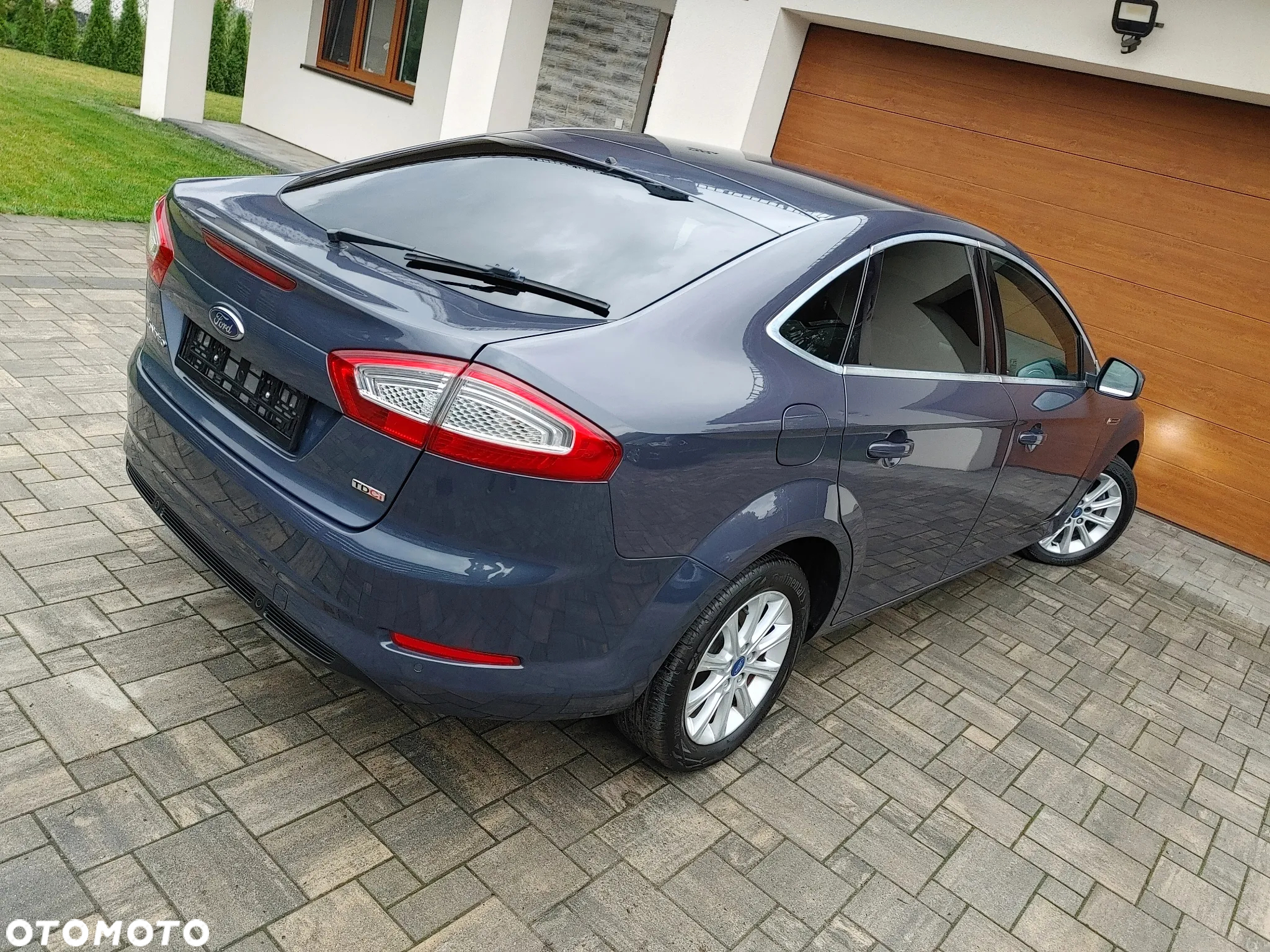 Ford Mondeo 2.0 TDCi Gold X - 2