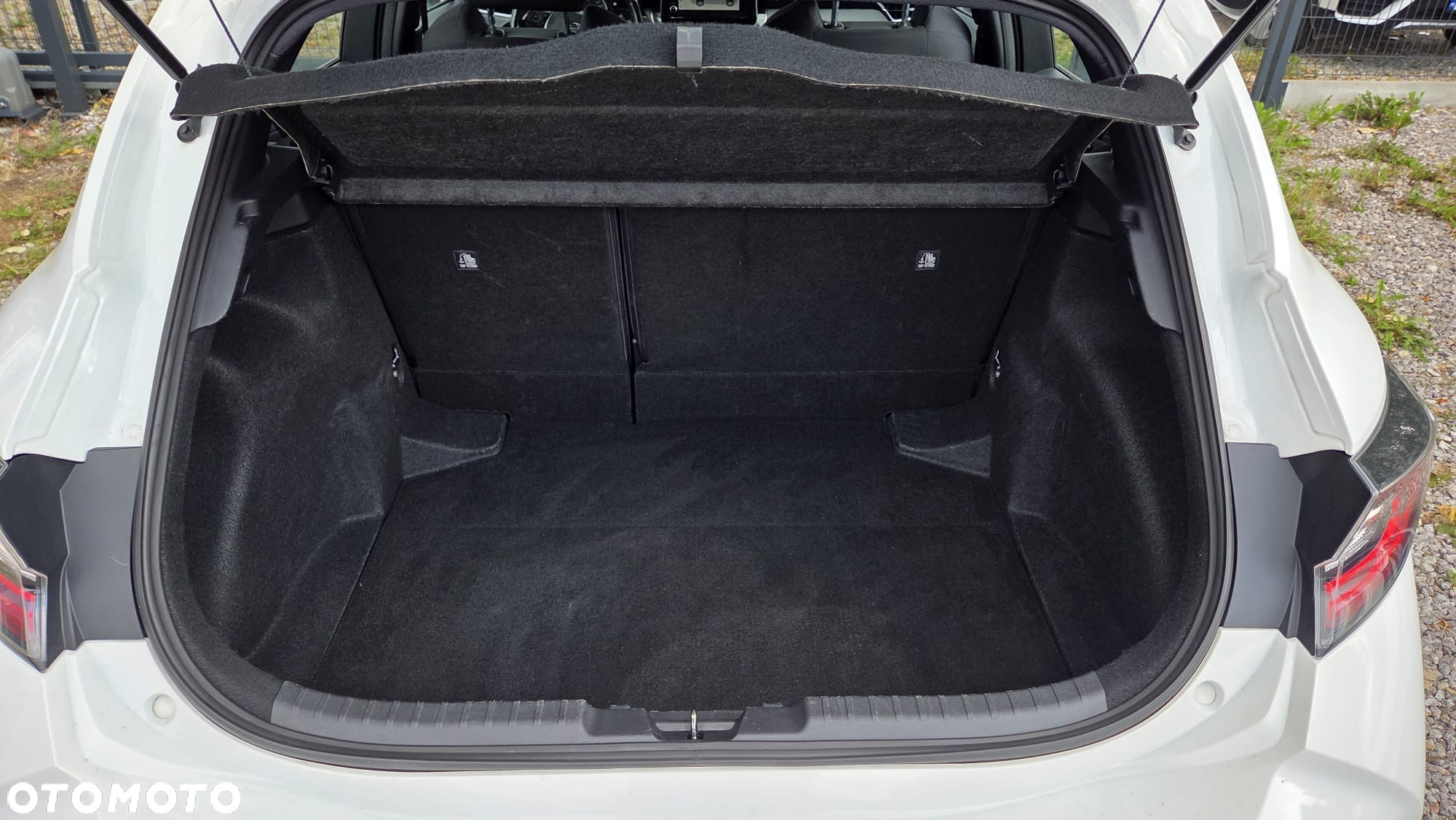 Toyota Corolla 1.8 Hybrid Business Edition - 29