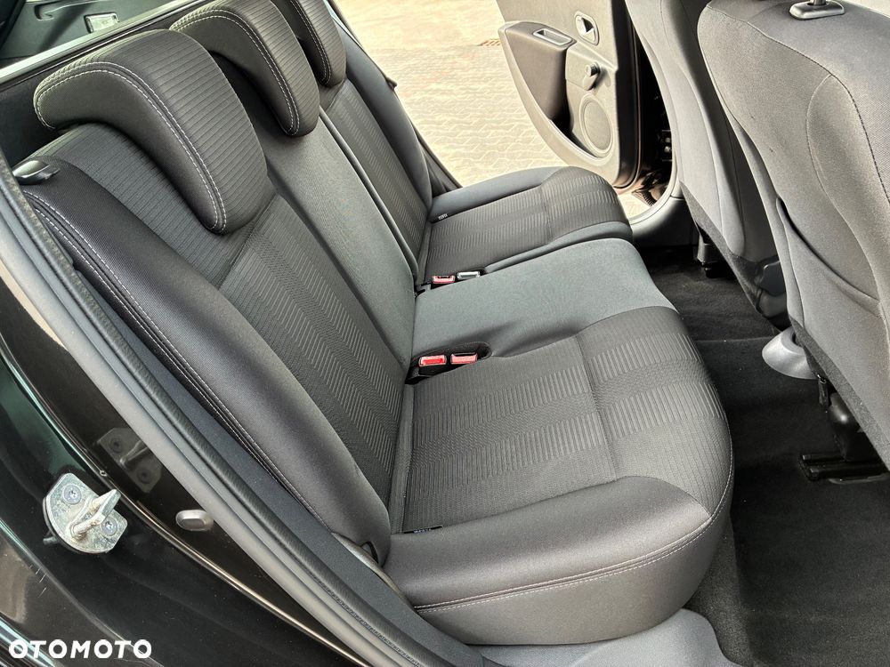 Renault Clio 1.2 TCE Authentique - 17