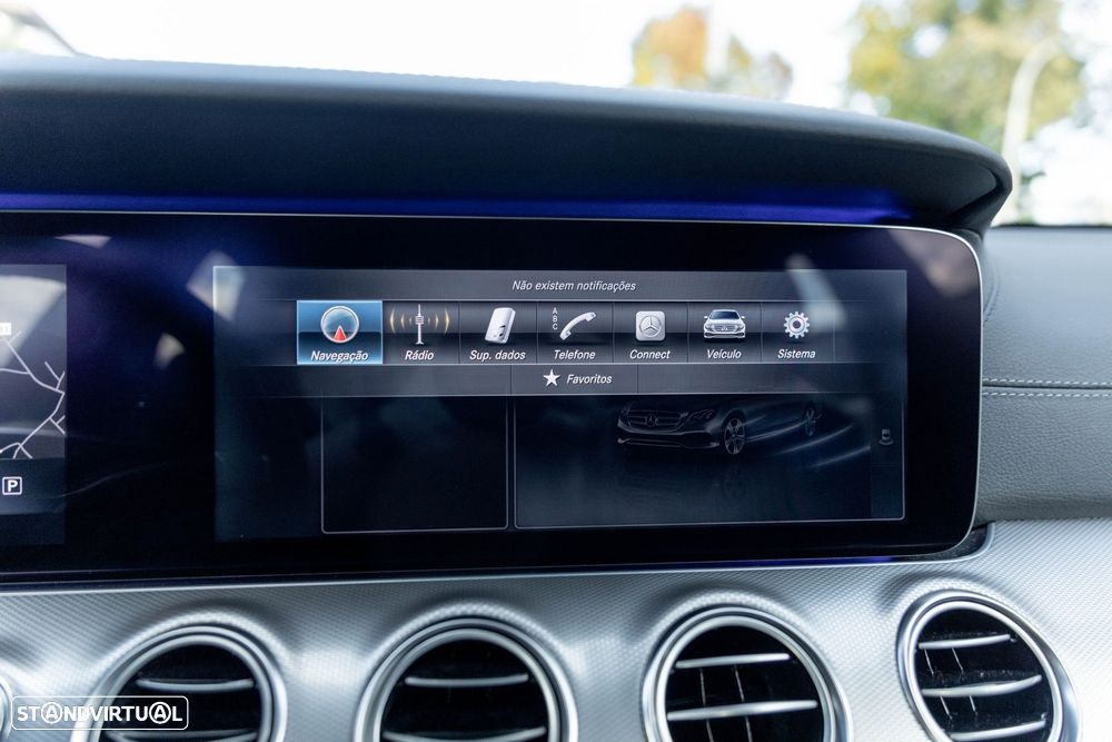 Mercedes-Benz E 220 d AMG - 32