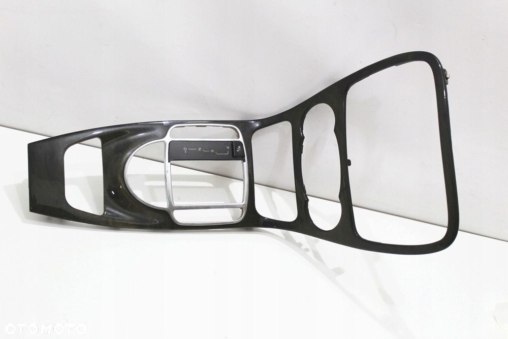 Ramka środkowa konsoli panel dekor drewno Mercedes SL R230 W230 SL500 SL350 - 8