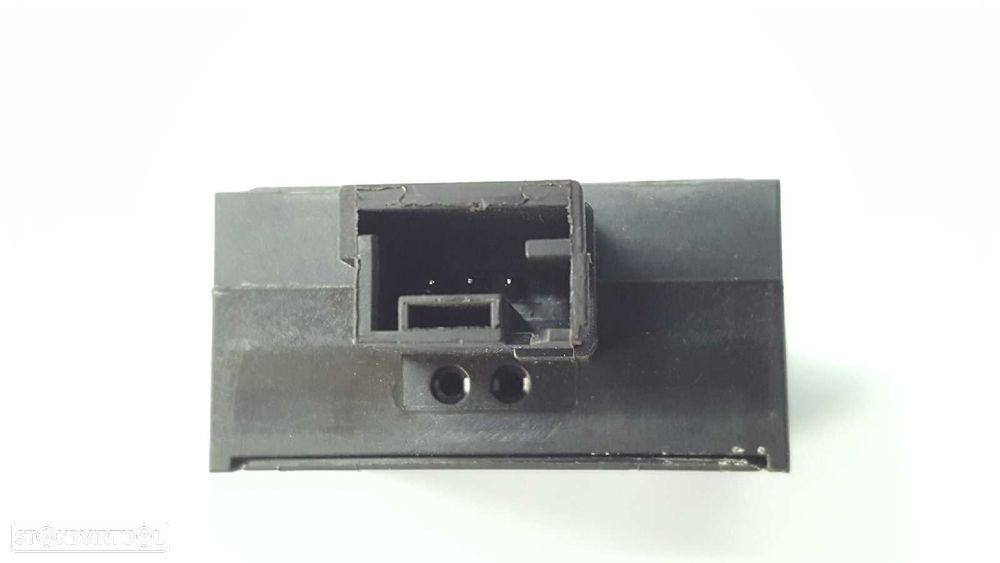 CONTROLE DE AJUSTE DE LUZES PEUGEOT 308 SW BUSINESS-LINE - 2