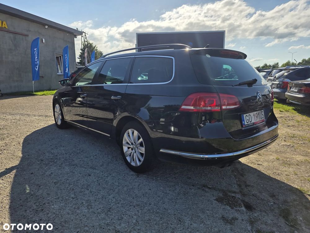 Volkswagen Passat 2.0 TDI Comfortline DSG - 9