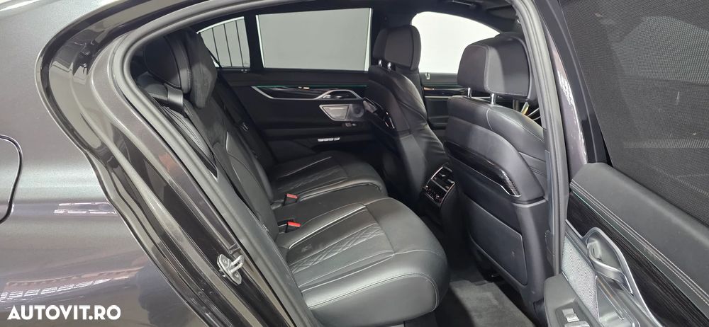 BMW Seria 7 750d xDrive - 11