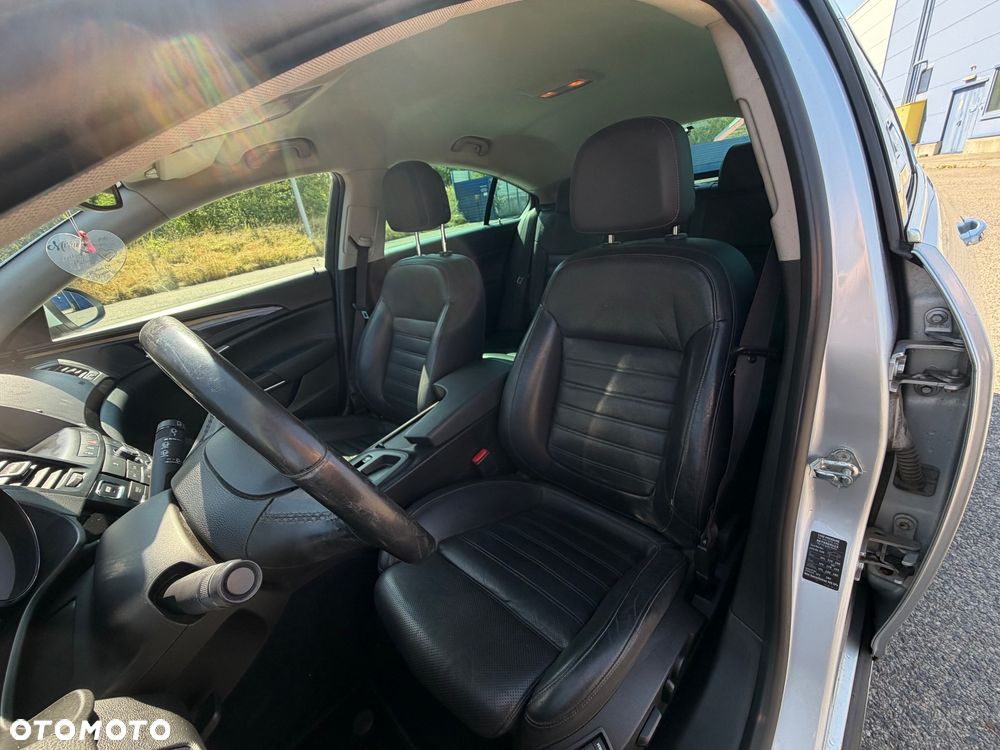 Opel Insignia 2.0 CDTI EcoFLEX Cosmo - 16