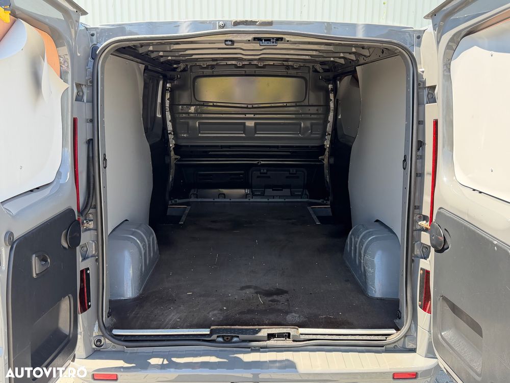 Opel Vivaro Life L2H1 2.7 t Start/Stop - 10