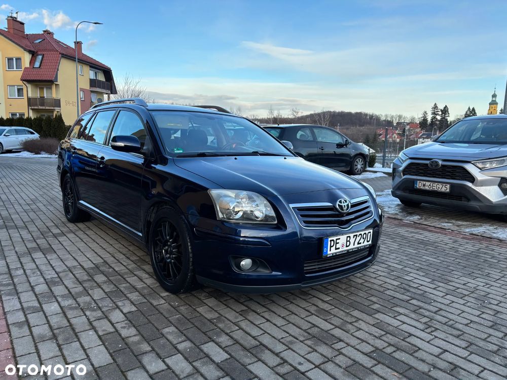 Toyota Avensis 1.8 VVT-i Executive - 7