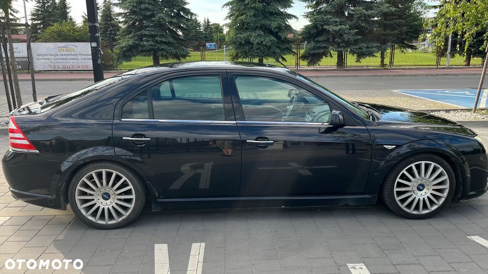 Ford Mondeo 3.0 V6 ST 220 - 6