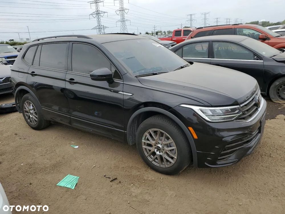 Volkswagen Tiguan - 2