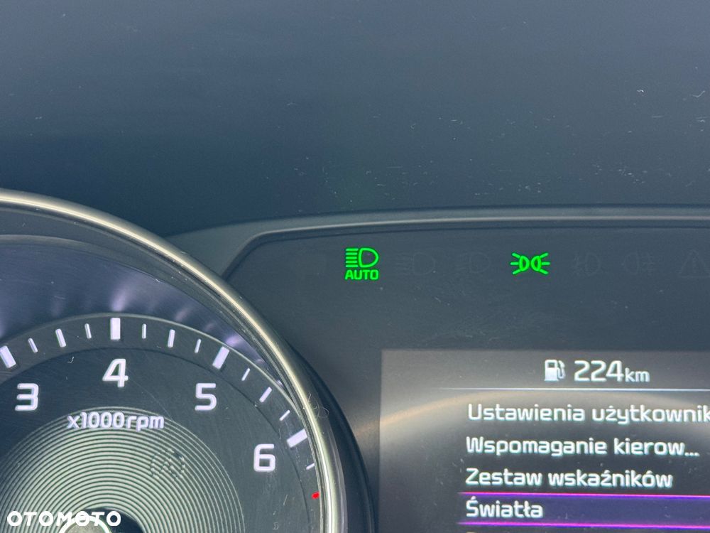 Kia Ceed 1.5 T-GDI M - 30