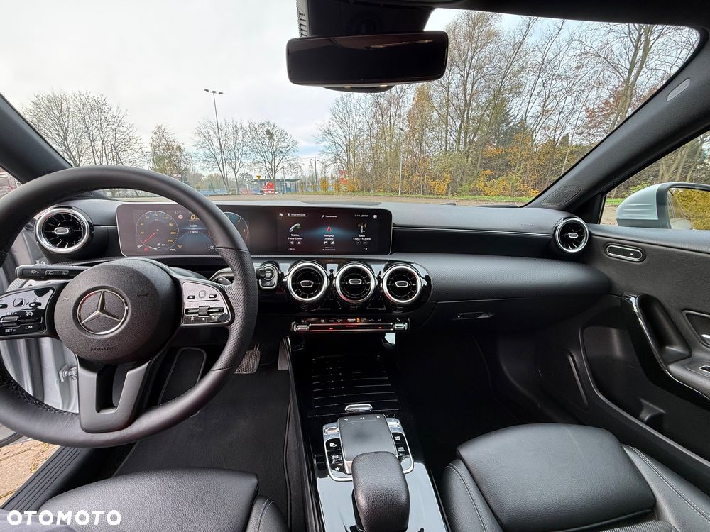 Mercedes-Benz Klasa A 180 d 7G-DCT - 27