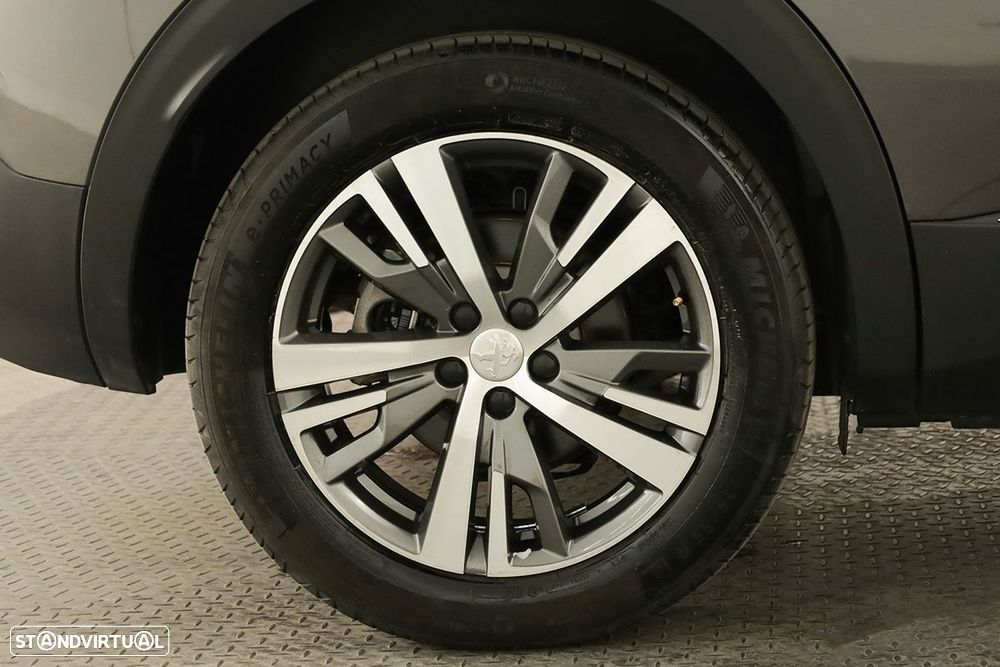 Peugeot 3008 1.6 Hybrid Allure Pack e-EAT8 - 5