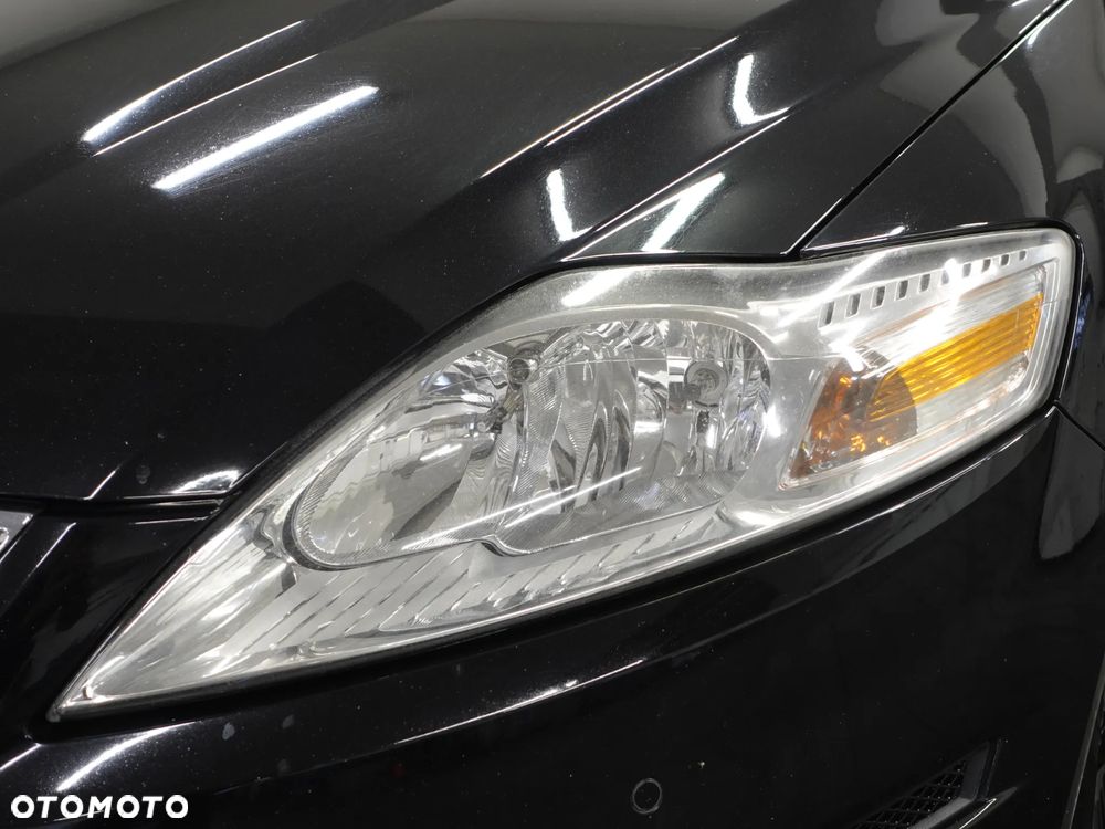 Ford Mondeo 1.6 TDCi Trend - 14