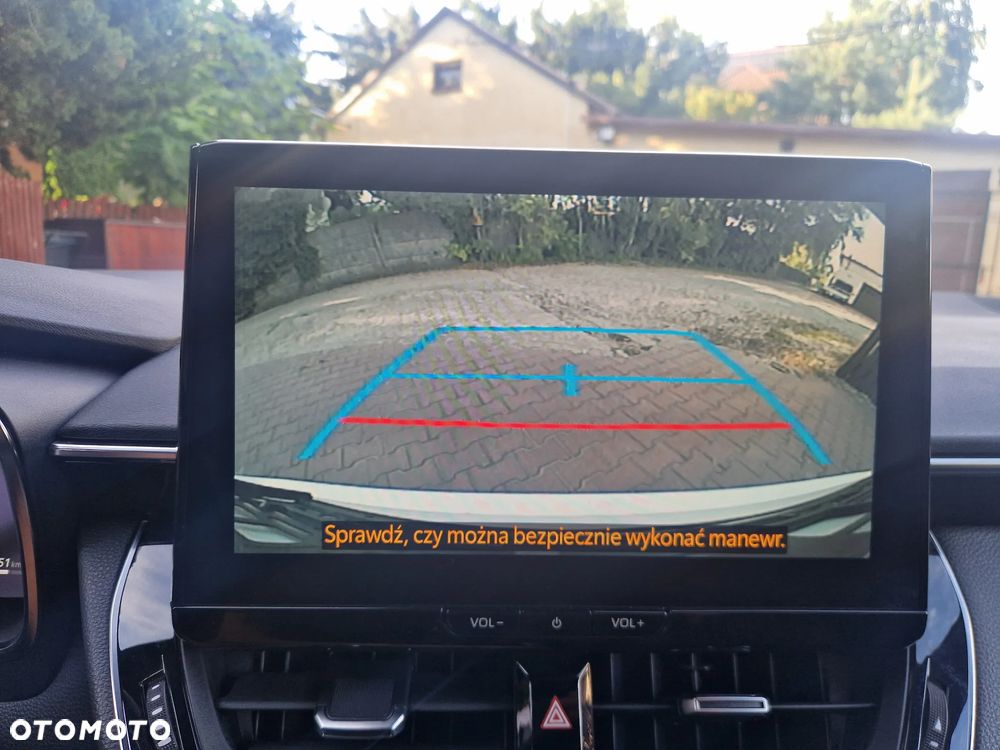 Toyota Corolla 1.8 Hybrid Comfort - 32