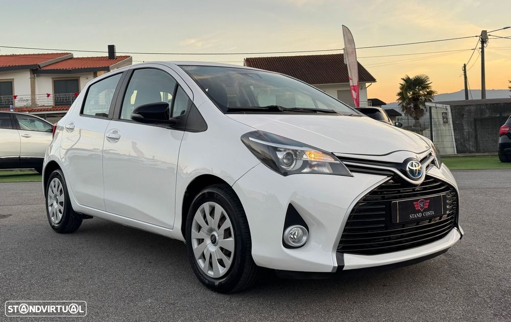 Toyota Yaris 1.5 HSD Comfort - 2