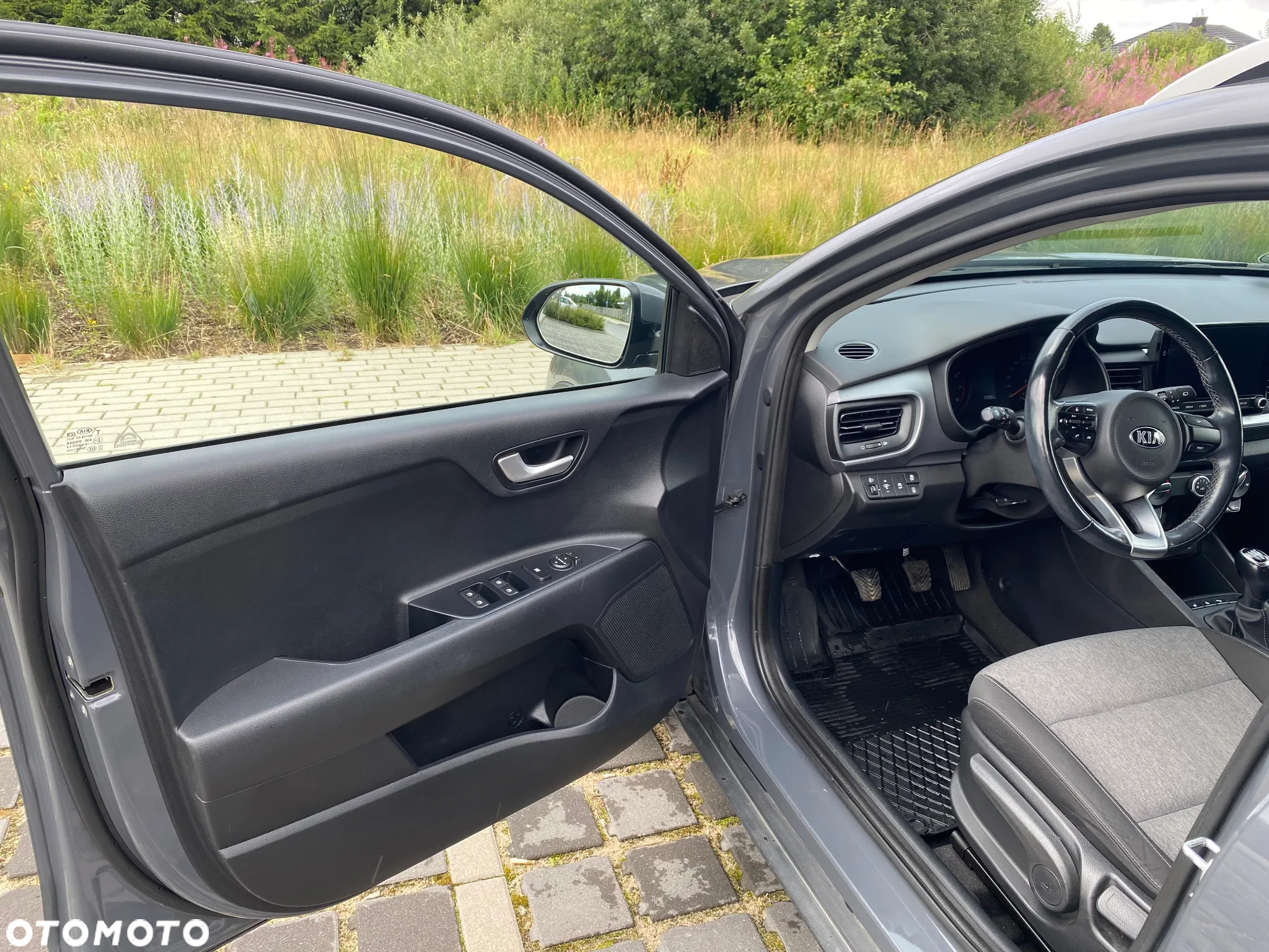 Kia Stonic 1.0 T-GDI M - 10