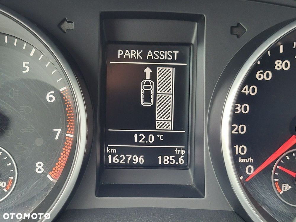 Volkswagen Golf - 31