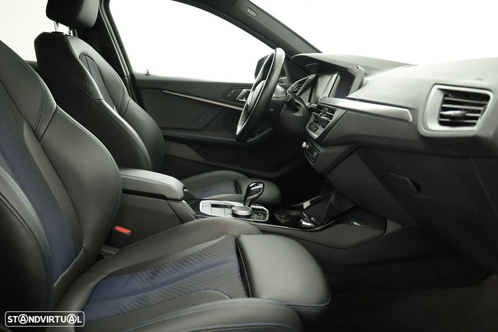 BMW 116 d Pack Desportivo M Auto - 21