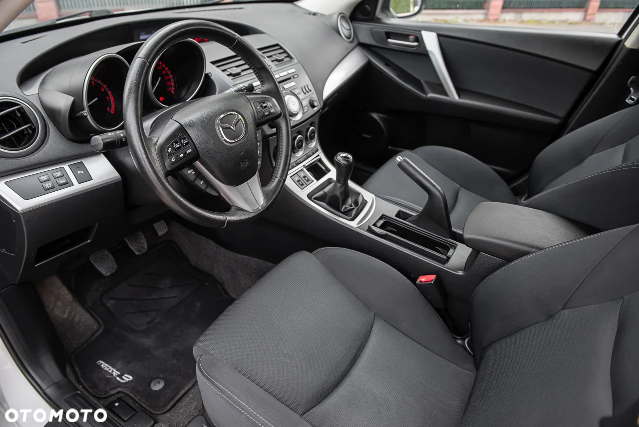 Mazda 3 - 15