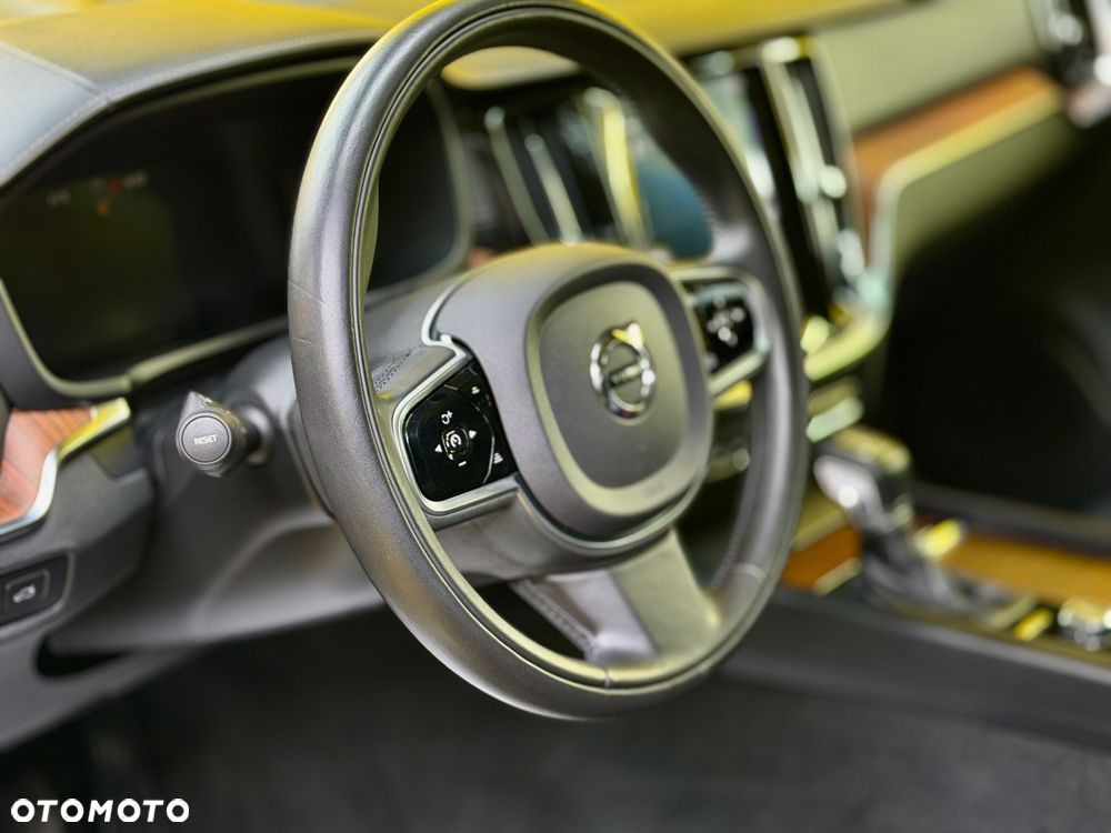 Volvo V60 Cross Country T5 AWD Geartronic - 29