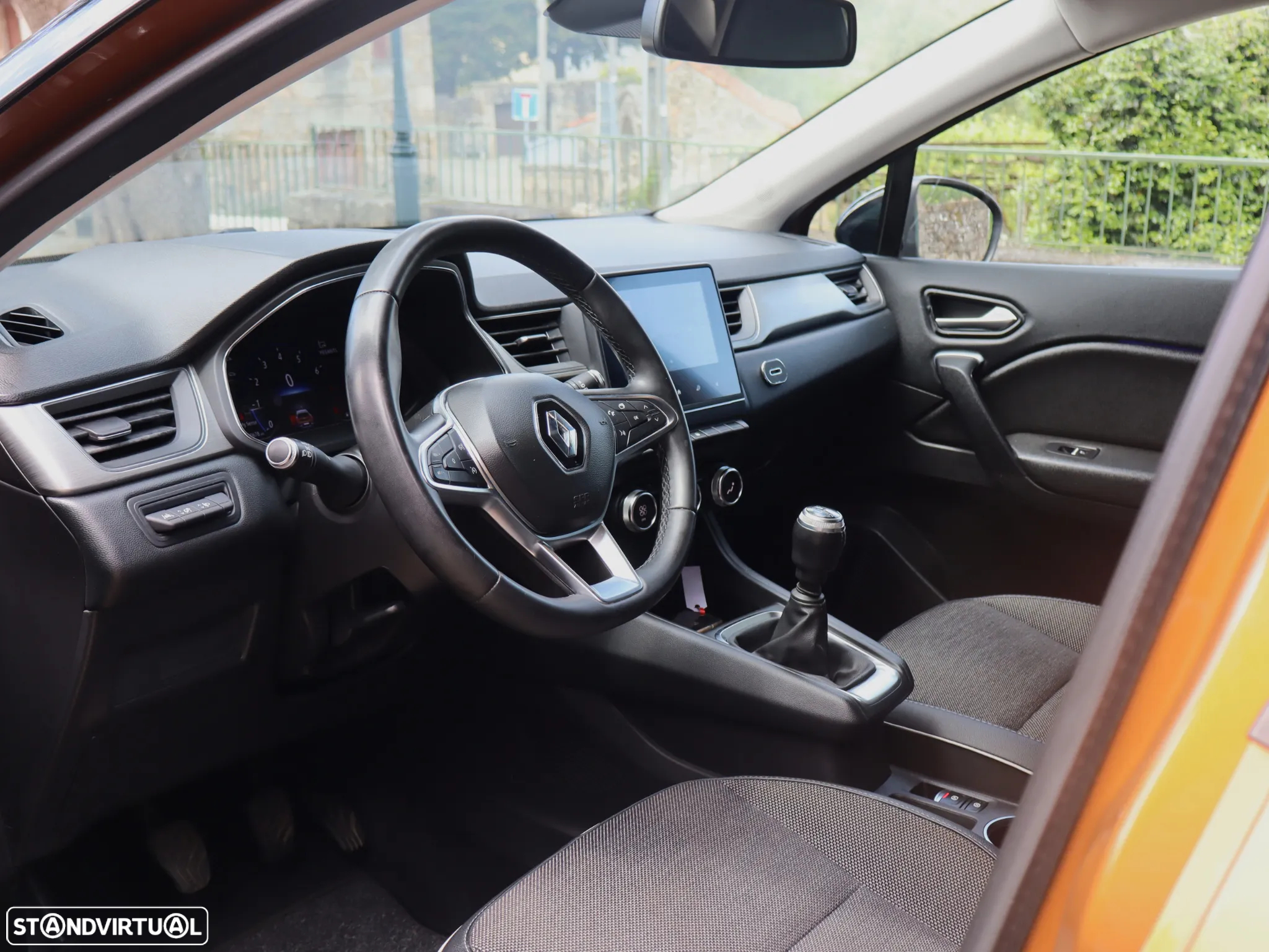 Renault Captur 1.0 TCe Intens - 40