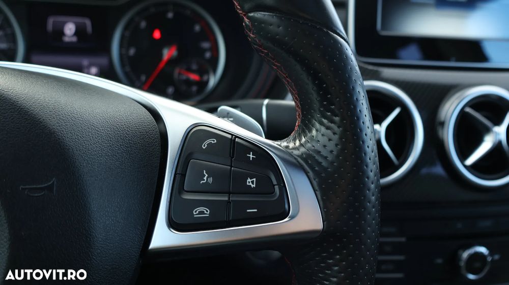 Mercedes-Benz B 200 d 4Matic 7G-DCT AMG Line - 17