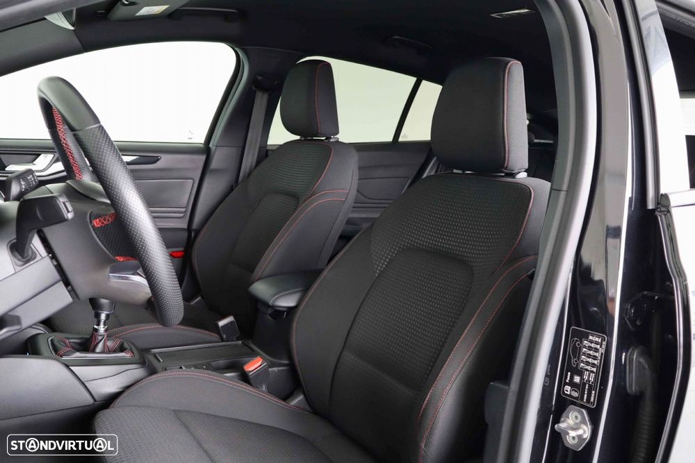 Ford Focus SW 1.0 EcoBoost MHEV ST-Line - 25