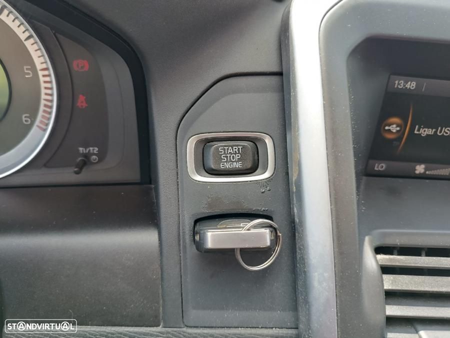 Volvo XC 60 2.0 D3 Drive - 14