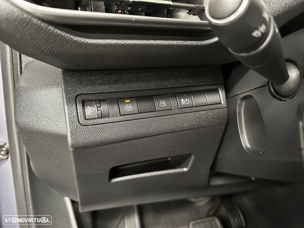 Peugeot 3008 1.6 Hybrid Allure e-EAT8 - 13