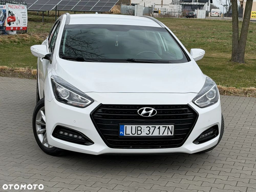 Hyundai i40 Kombi blue 1.7 CRDi Premium - 1