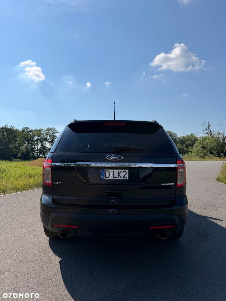 Ford Explorer - 6