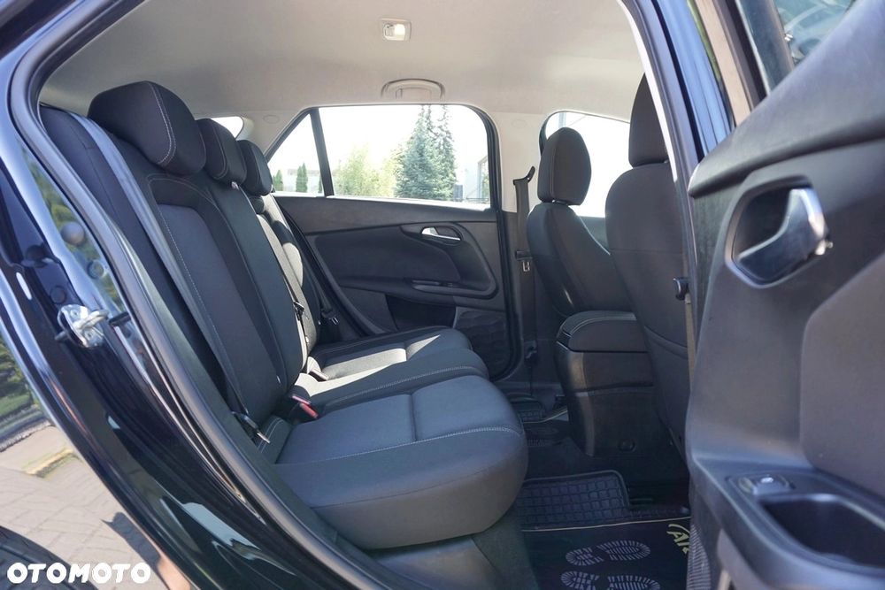 Fiat Tipo 1.4 16v Lounge EU6d - 37