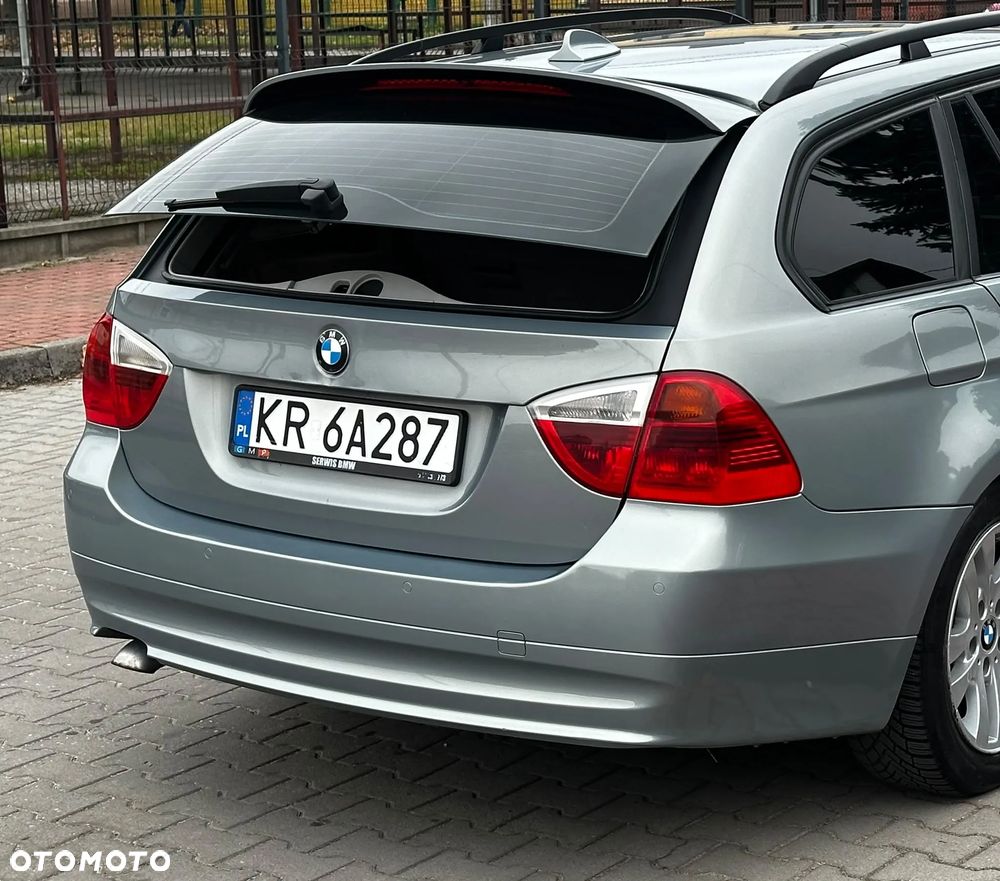 BMW Seria 3 - 21