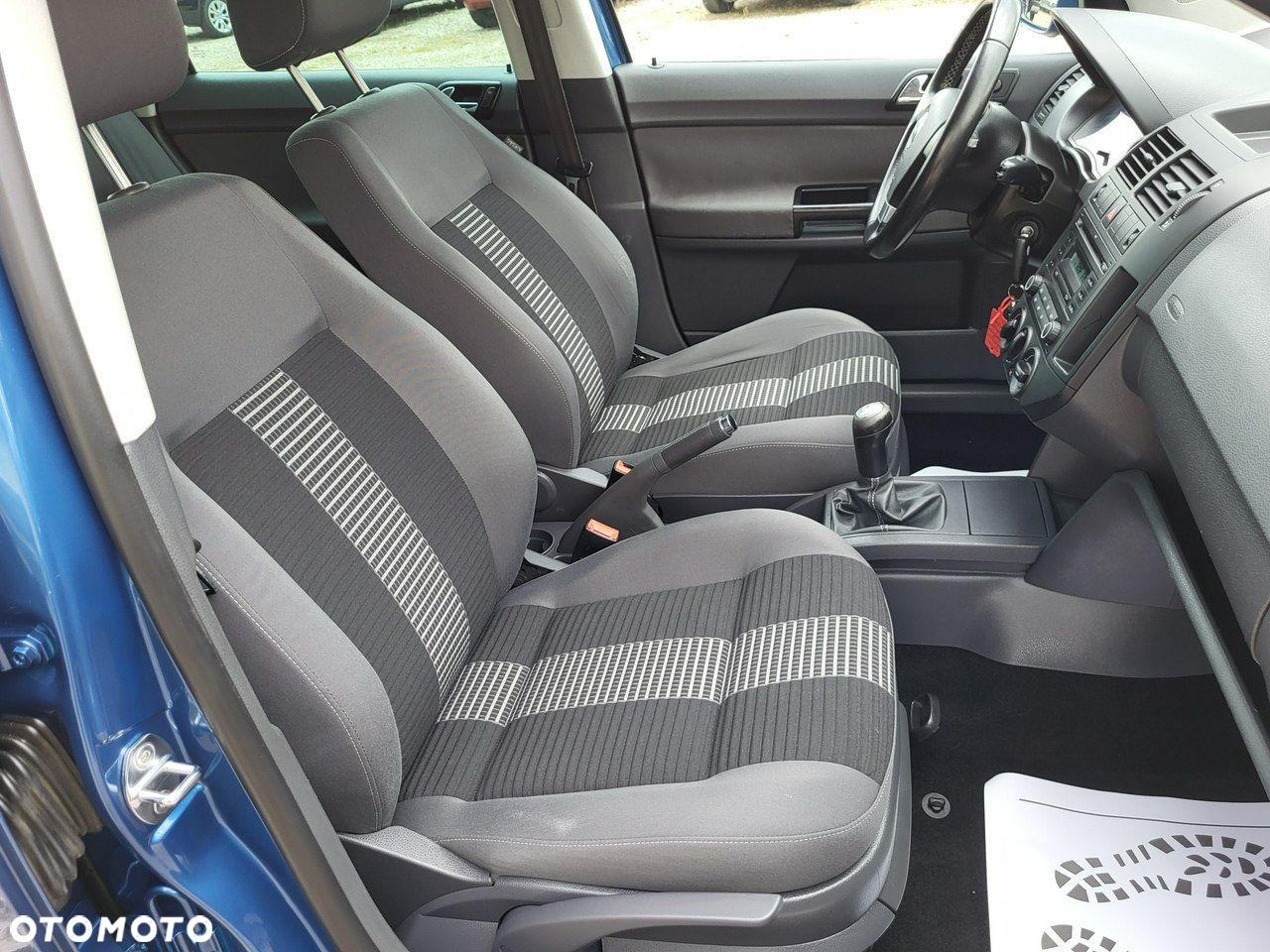 Volkswagen Polo - 32
