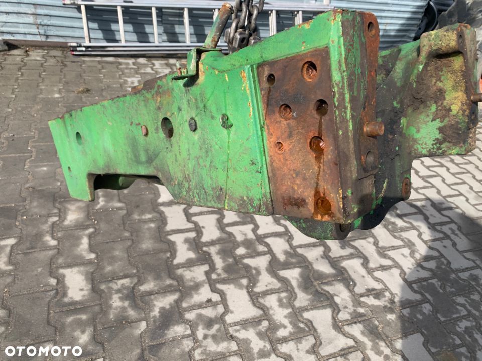 659584 Suport, obciążnik, Wspornik przedniej osi John Deere 3155 AL56444, AL56262, L56592 - 2