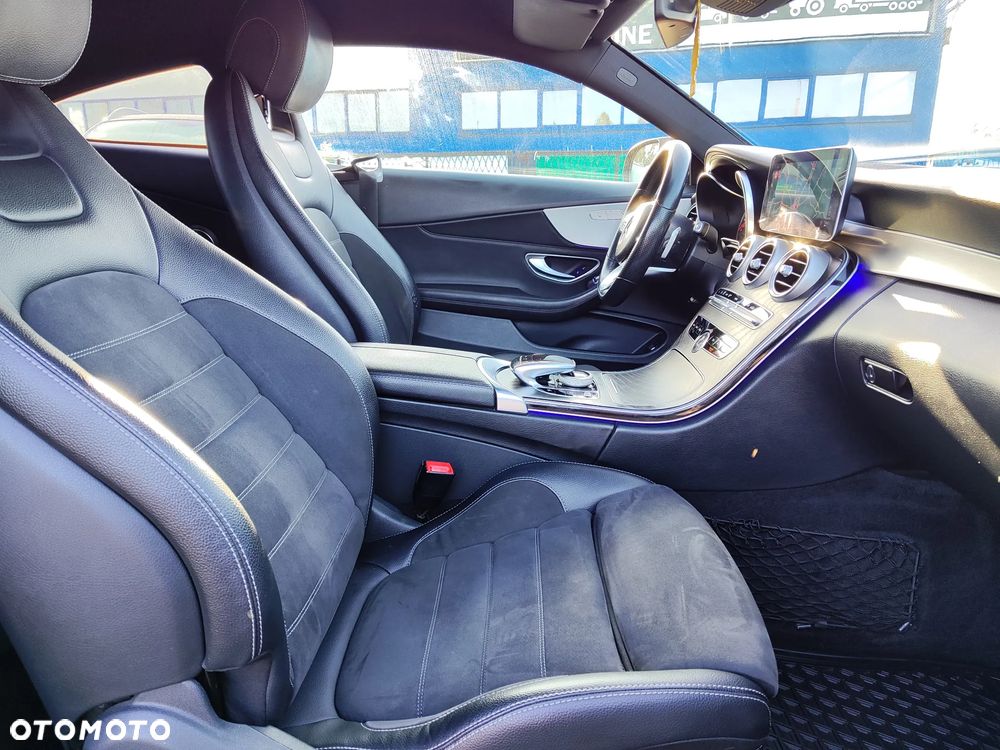 Mercedes-Benz Klasa C 220 d 9G-TRONIC AMG Line Plus - 21
