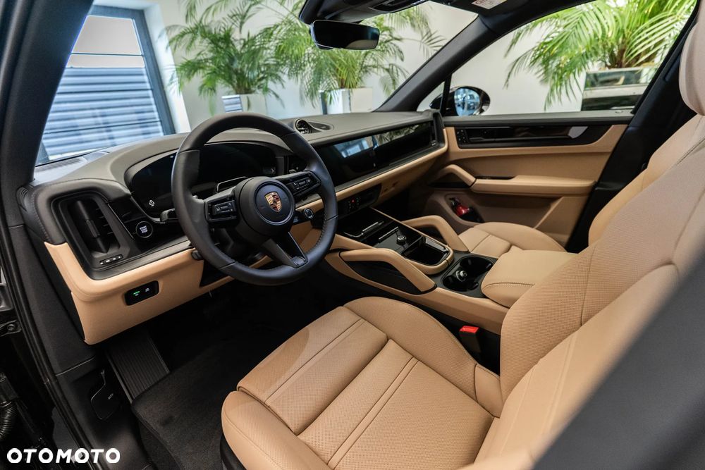 Porsche Cayenne E-Hybrid PHEV Black Edition - 8