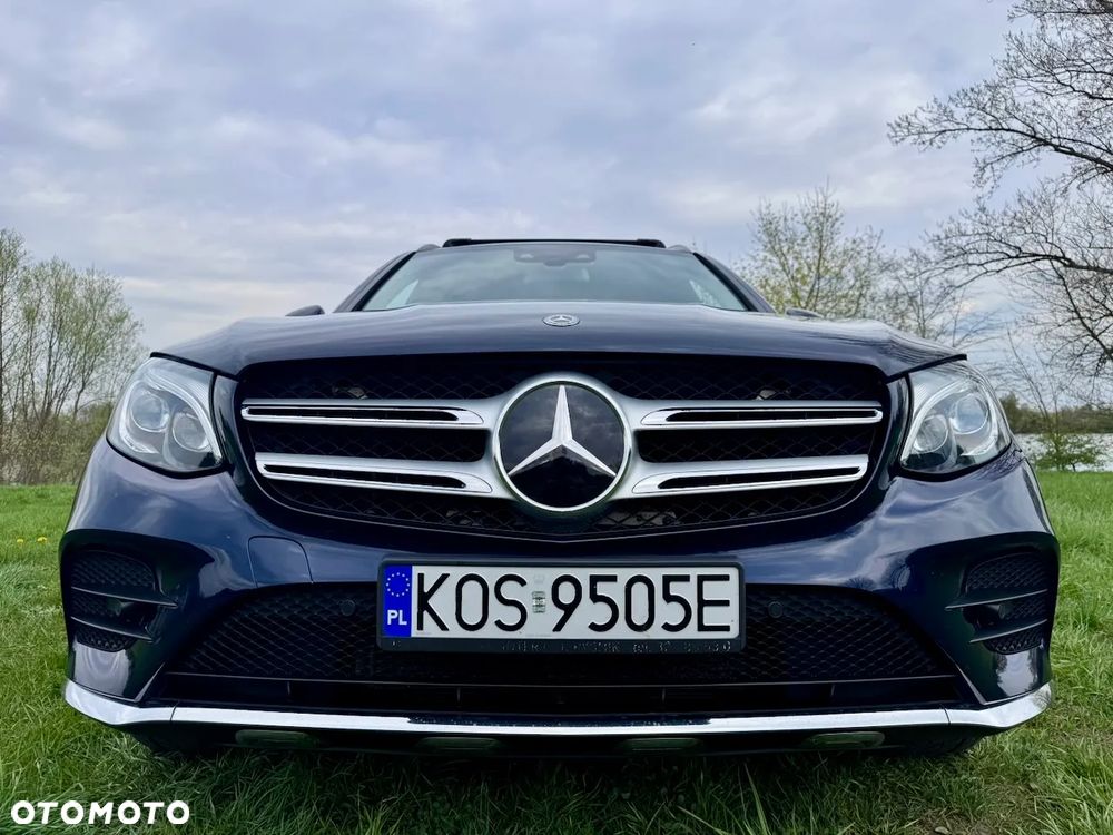 Mercedes-Benz GLC 250 4Matic 9G-TRONIC AMG Line - 2