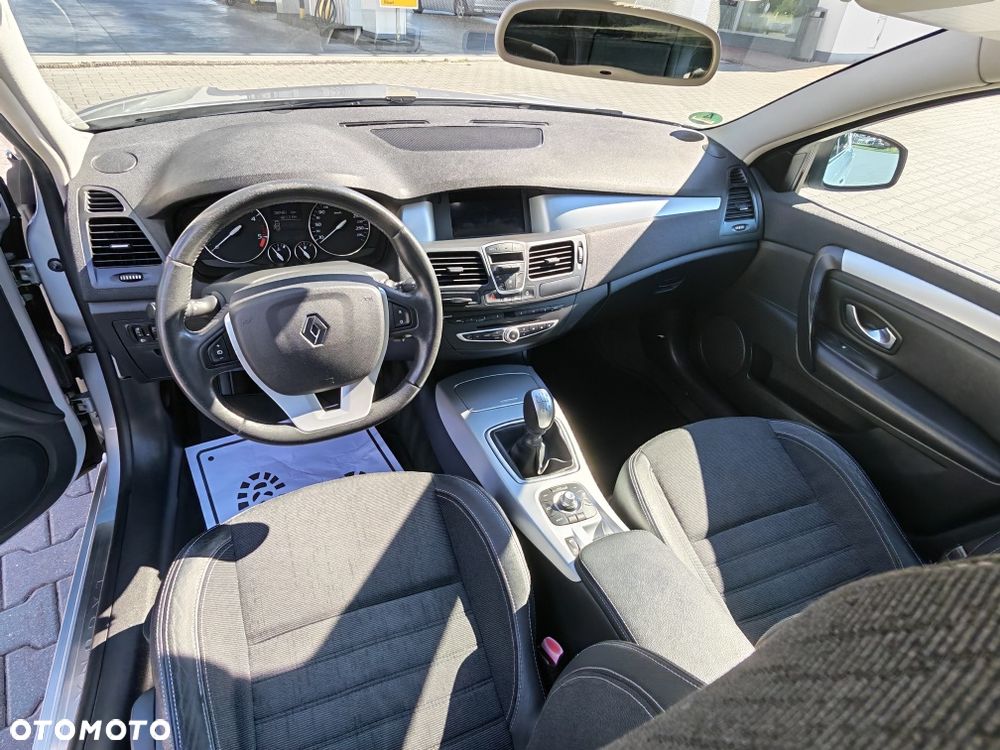 Renault Laguna - 8
