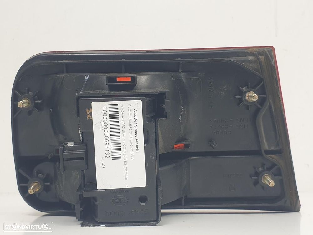 FAROLIM TRASEIRO DIREITO INTERIOR HONDA ACCORD V 1997 -23622600 - 1