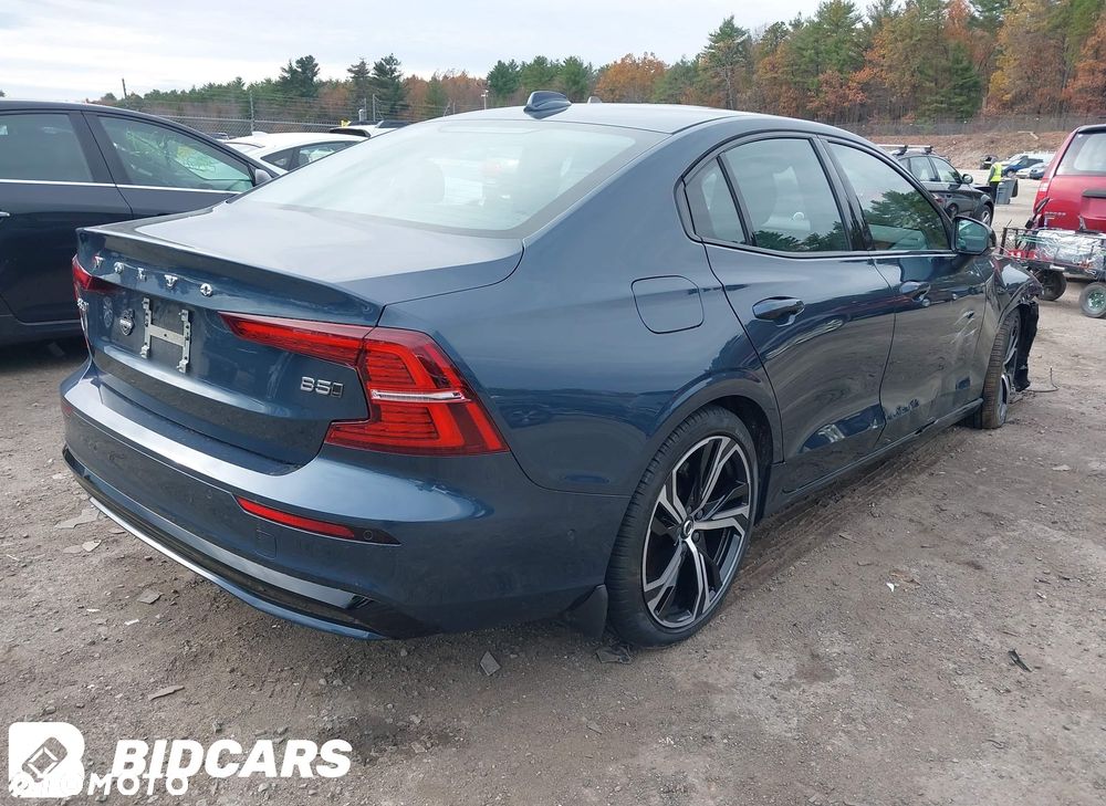 Volvo S60 B5 B AWD Ultimate Dark - 31