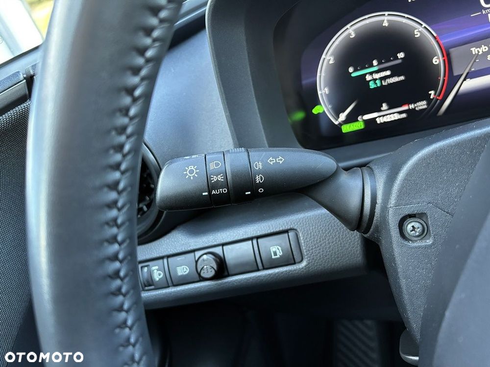 Toyota C-HR - 15