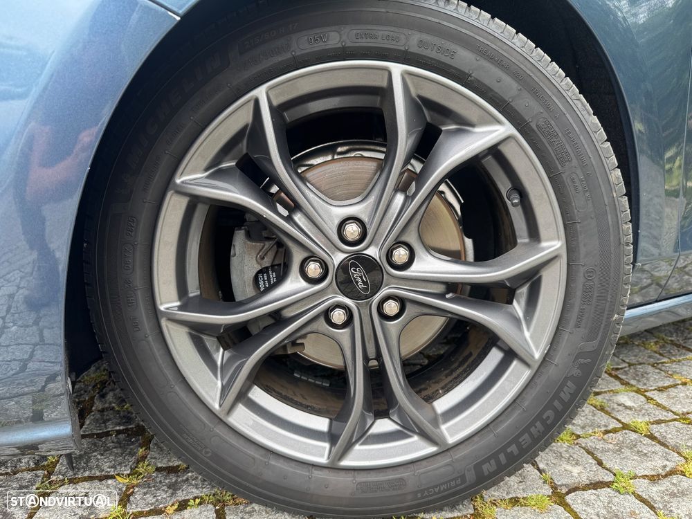 Ford Focus 1.5 TDCi ECOBlue ST-Line Aut. - 4